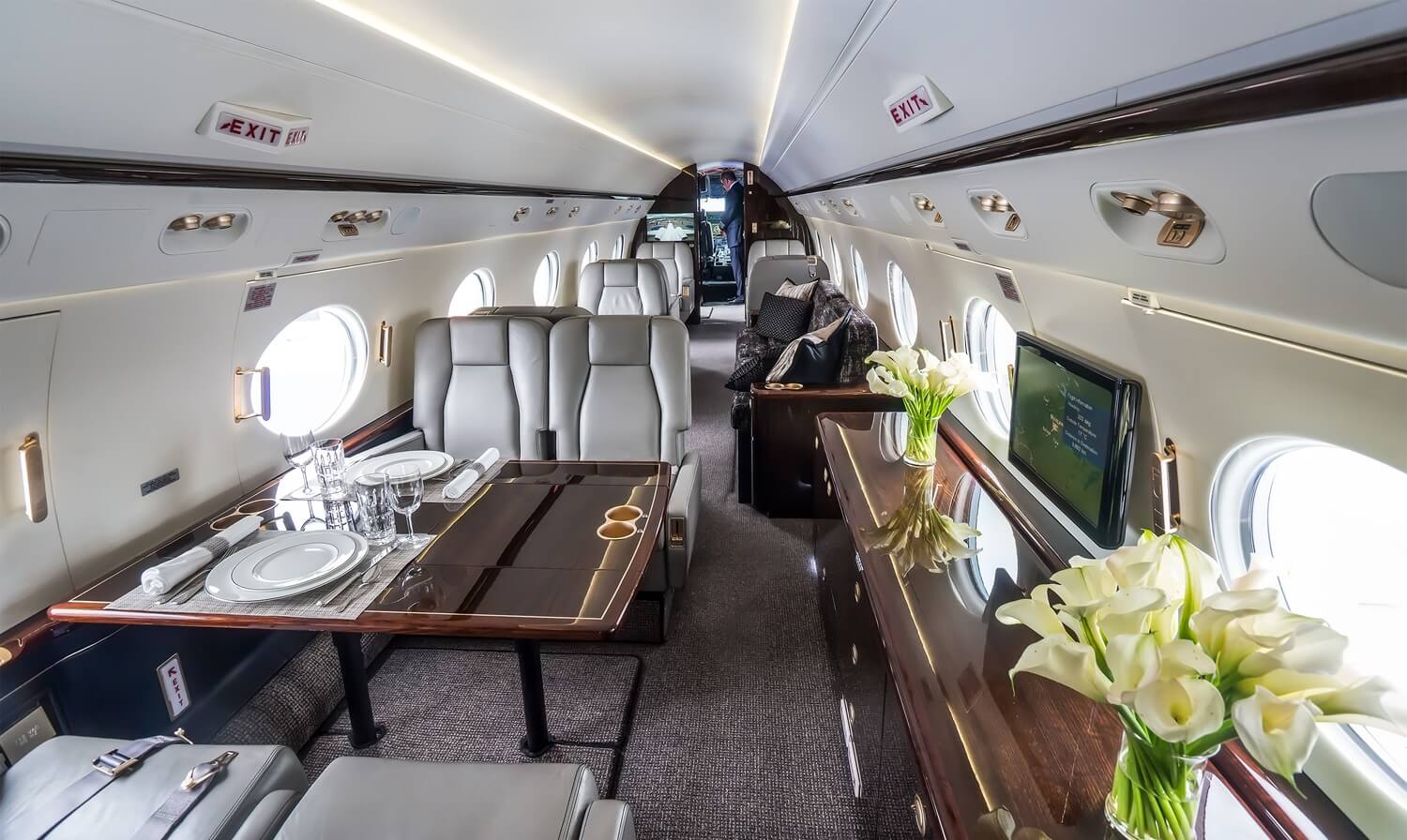 7 Things to Consider Before Booking A Private Jet - Haute Jets