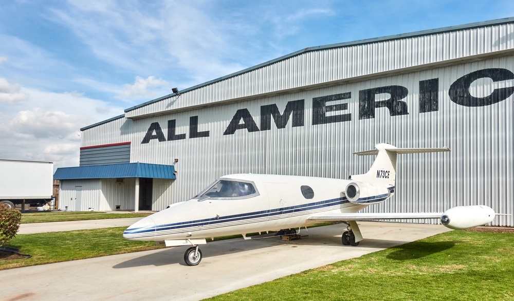 Aircraft LearJet 23 (N73CE) in the Yanks Air Museum