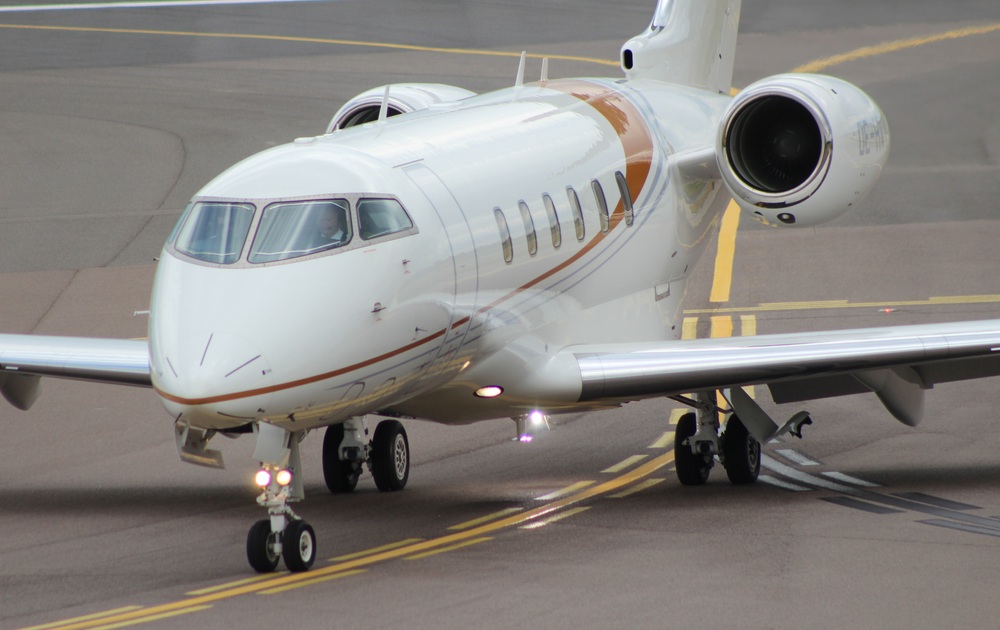 Bombardier Challenger 350