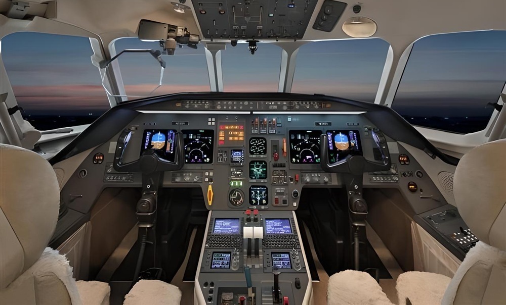 2000ex_cockpit