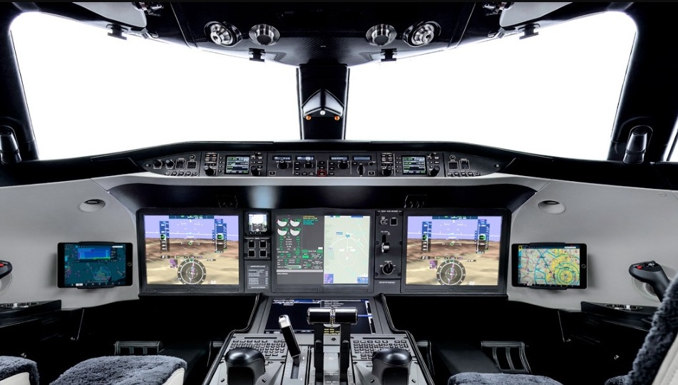 Global 7500 cockpit