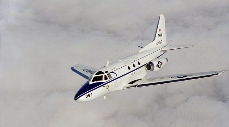 Sabreliner 65