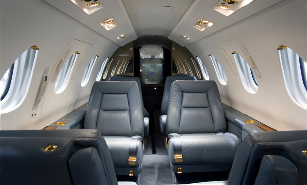 sabreliner_65_interior