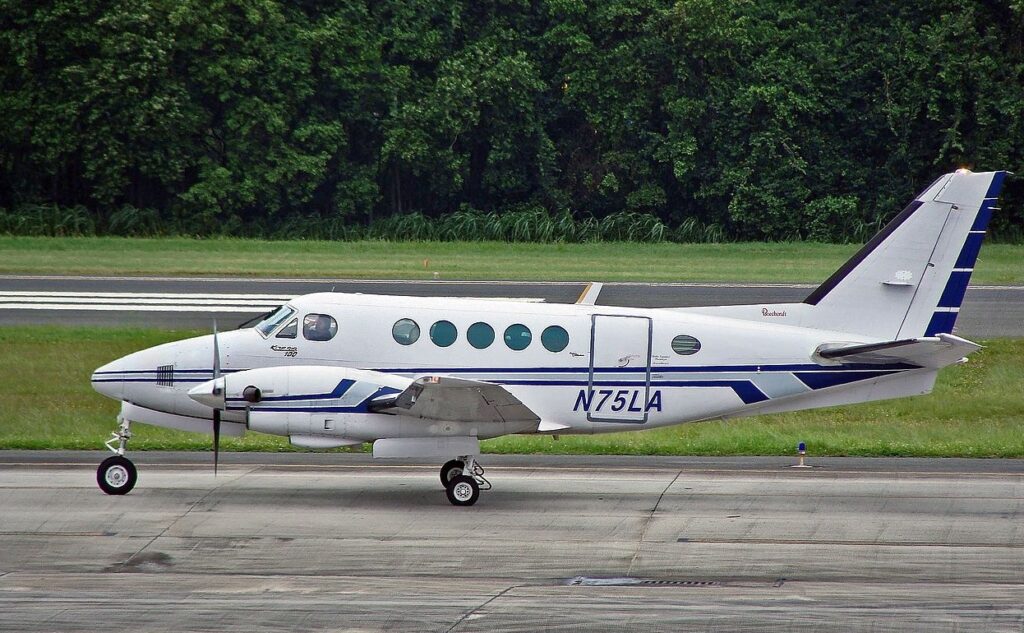 Beechcraft King Air 100