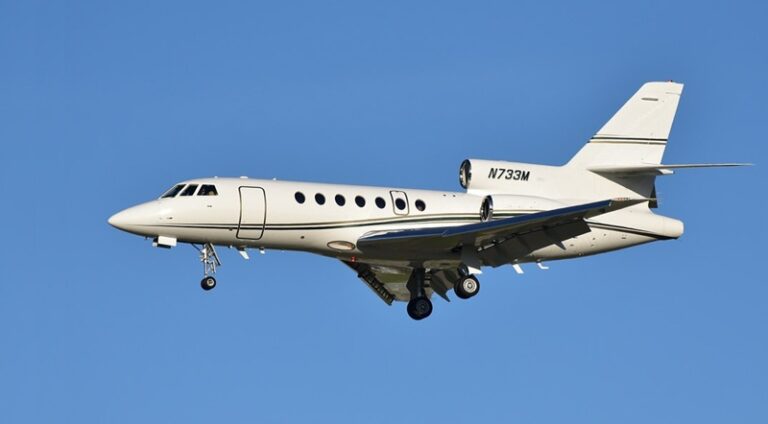 Dassault Falcon 50