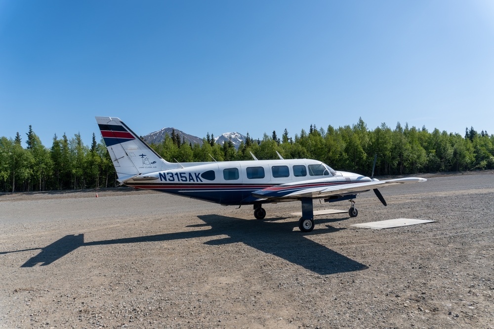 Piper Navajo eight-seater, single-engined airplane